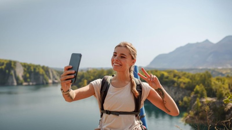 Say ‘yes’ to stress-free international data roaming (australia) — SMH