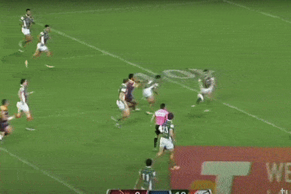 Greg Inglis v Broncos (2014).