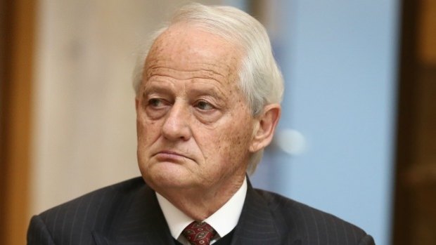 Hornsby mayor Philip Ruddock has apologised for remarks to a woman in council.
