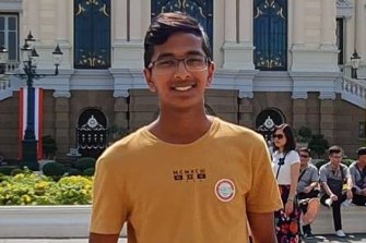 Luchith Thenuwara della Baulkham Hills High School ha superato lo stato in Extension 2 Math.