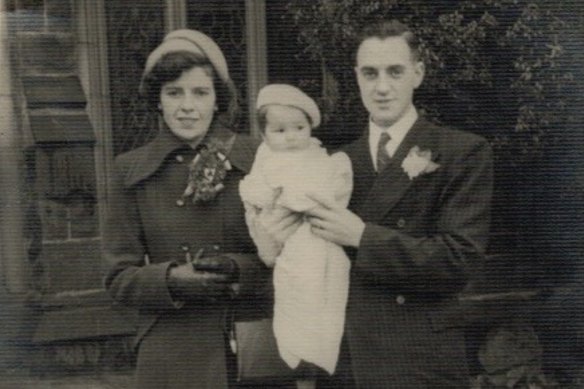 Ann and Bob with their first daughter, Chris. 