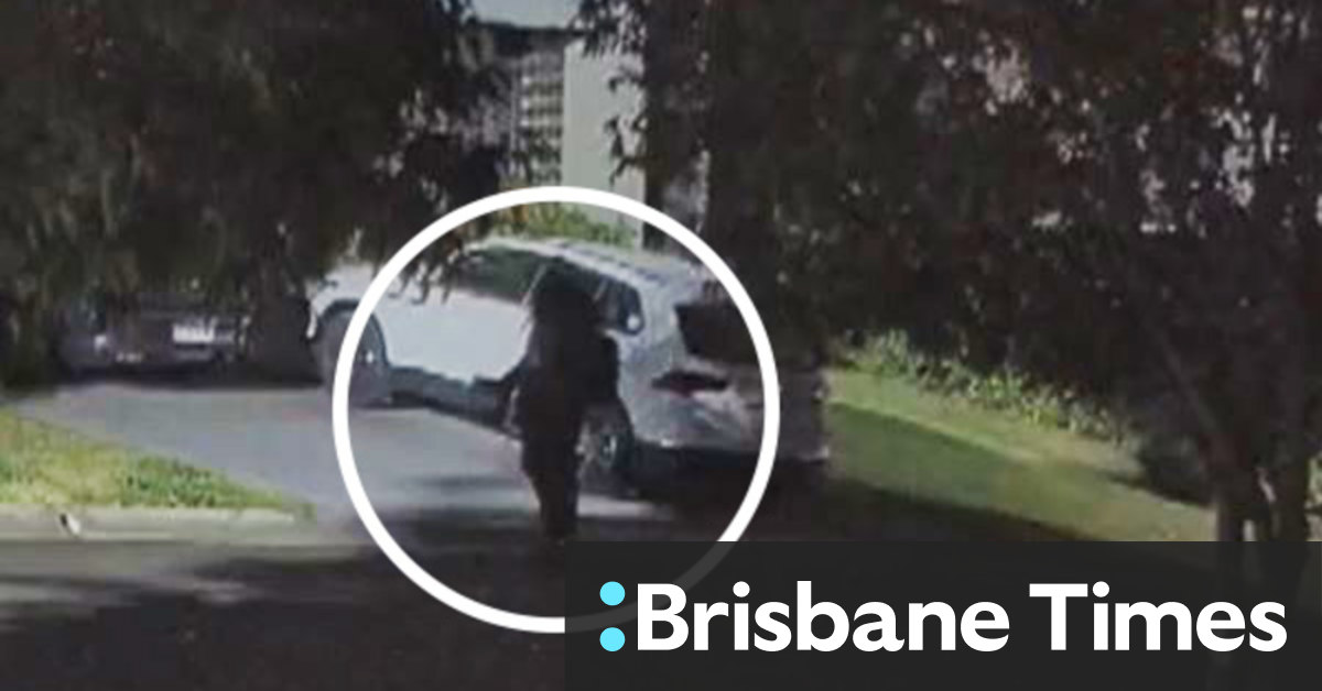 Man allegedly broke into ex-partner's home with machete, acid, before being fought off - Vimarsana News