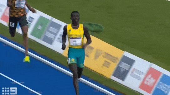 Peter Bol GIF