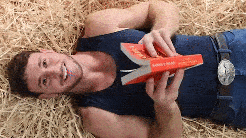 How Luke Bateman became Australia’s most unlikely book influencer