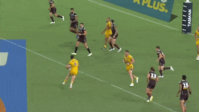 Watch: Pezet turns his future Suncorp Stadium home into his playground