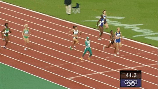 Cathy Freeman wins the 400m final in Sydney.
