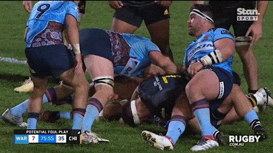 Lachie Swinton’s red card for this incident was rescinded.