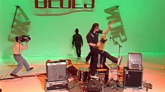 Jon Spencer Blues Explosion live on Recovery in 1997.