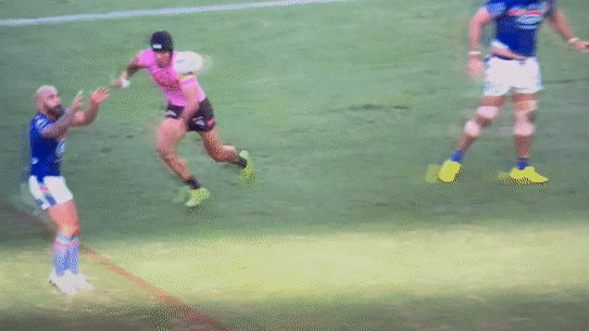 Stephen Crichton irons out Dylan Walker