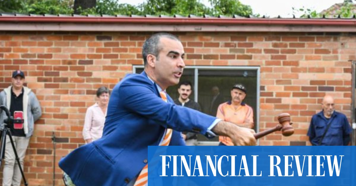 Auction clearance rates dip as housing boom slows - Vimarsana News