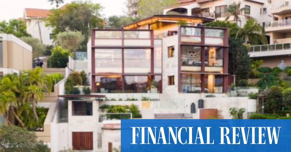 Freight boss Terry Tzaneros revealed as buyer of lawyer Sarah Cooke's $40 million trophy home in Point Piper, Sydney - Vimarsana News