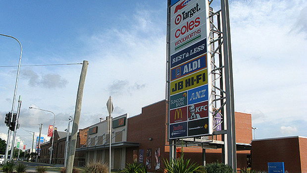 An Ipswich pharmacy worker at the Riverlink Shopping Centre has tested positive for COVID-19.