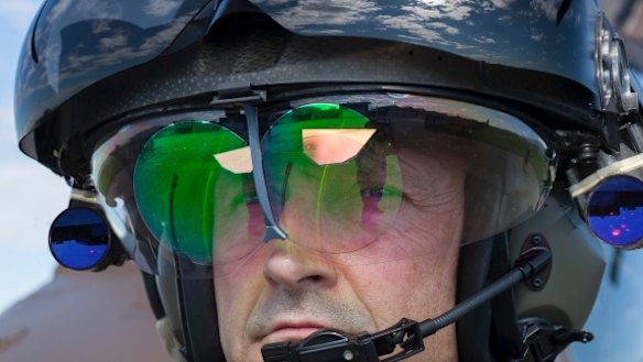TopOwl helmet sight similar to that used by pilots flying during the Taipan crash. Image from manufacturer’s website.
