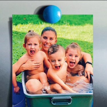 Hannah with her children (from left: Laianah, Trey and Aaliyah). 