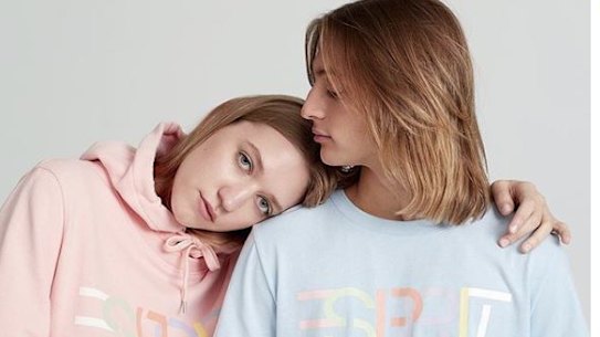 Hey, global fashion brands, stop treating Australian shoppers like fools