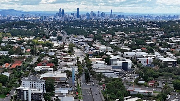 Mount Gravatt’s high street on Logan Road, looking towards Brisbane CBD.