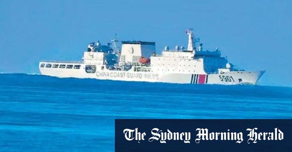 China anchors ‘monster ship ’in Philippine waters