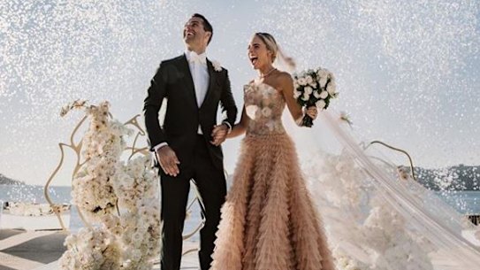 Deborah made headlines in Sydney’s society pages in 2018 when she married Ned O’Neil in a lavish ceremony on Hamilton Island.