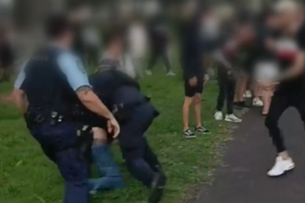T-shirt giveaway descends into chaos with riot squad called