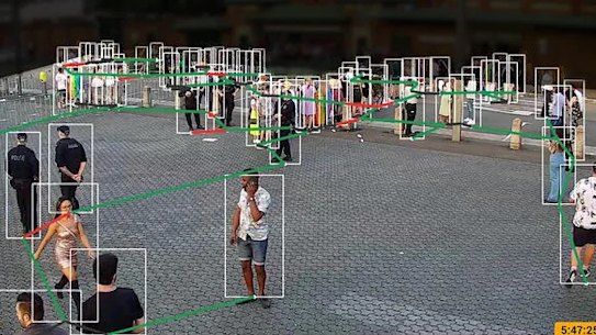 Dynamic Crowd Measurement’s software.