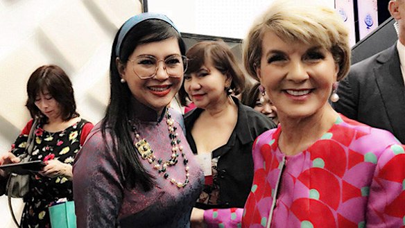 Le Hong Thuy Tien with then Foreign Minister Julie Bishop in Sydney in 2018.  