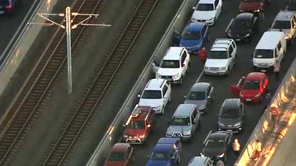 Commuters stranded on Kwinana Freeway for up to five hours after fatal ...