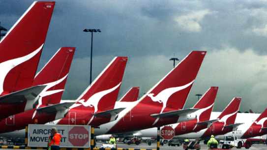 Major airlines are not offering refunds for all international flights, despite Australians being warned against all overseas travel as the government ramps up its response to the coronavirus pandemic.