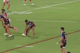 GIF Api Koroisau dummy-half runs - Wests Tigers v Dolphins.