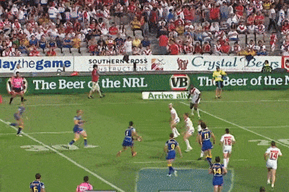 Jarryd Hayne v Dragons (2009).