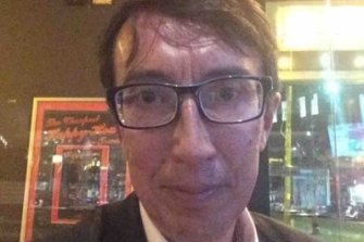 Former Heroin Addicted Psychiatrist Jonathan Smithson Fails Drug Tests Learn the various reasons people use the drug, what it feels like, and this is something that is very difficult for people who are addicted to heroin. former heroin addicted psychiatrist