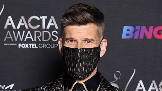 SYDNEY, AUSTRALIA - DECEMBER 08: Osher Gunsberg arrives ahead of the 2021 AACTA Awards Presented by Foxtel Group at the Sydney Opera House on December 08, 2021 in Sydney, Australia. (Photo by Brendon Thorne/Getty Images for AFI)