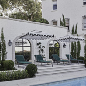 A new owner will enjoy the internal swimming pool. 