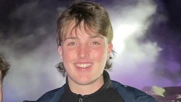 Melbourne Grammar School student Edward Millear died after collapsing during rowing training. 