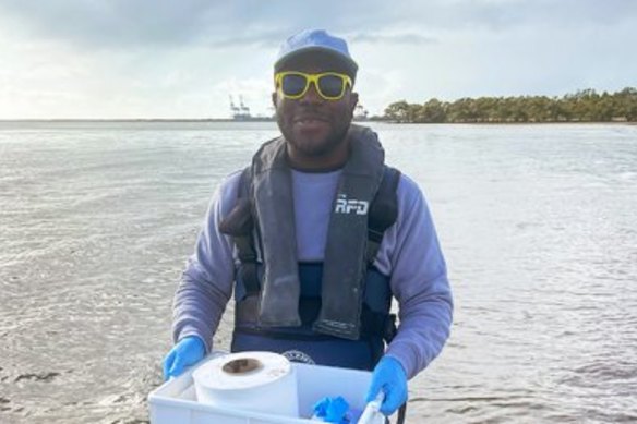 Dr Elvis Okoffo has tested samples of mud from Moreton Bay for microplastics.