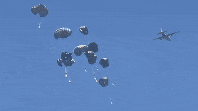 Gaza facing starvation, UN warns, as Israel begins daily halt to operations