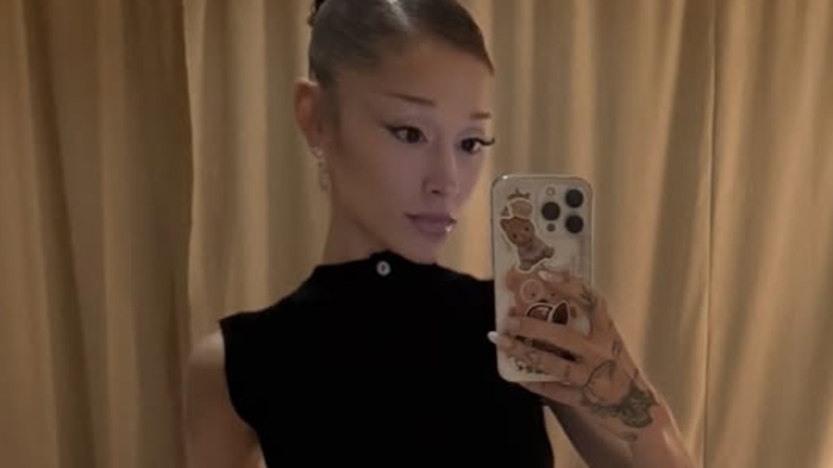 Ariana Grande’s mum’s message to ‘magnificent’ singer