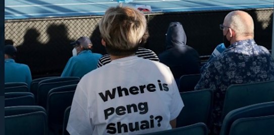 Peng Shuai supporters at the Australian Open.