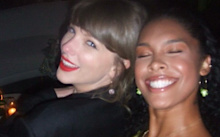 Swift wore hubby Kelce’s jacket in a smiley selfie.