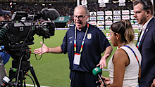 Bielsa loses his temper at a reporter during a flash interview.