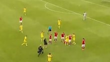 Players and medical staff rush to Christian Eriksen.