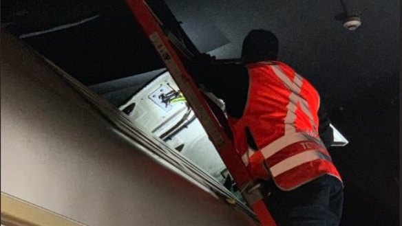 A loose hatch on a Sydney train led to hours of delays across the network. 