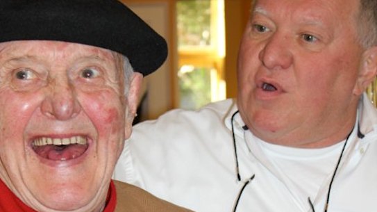 Artist John Olsen with Lucio in 2012.