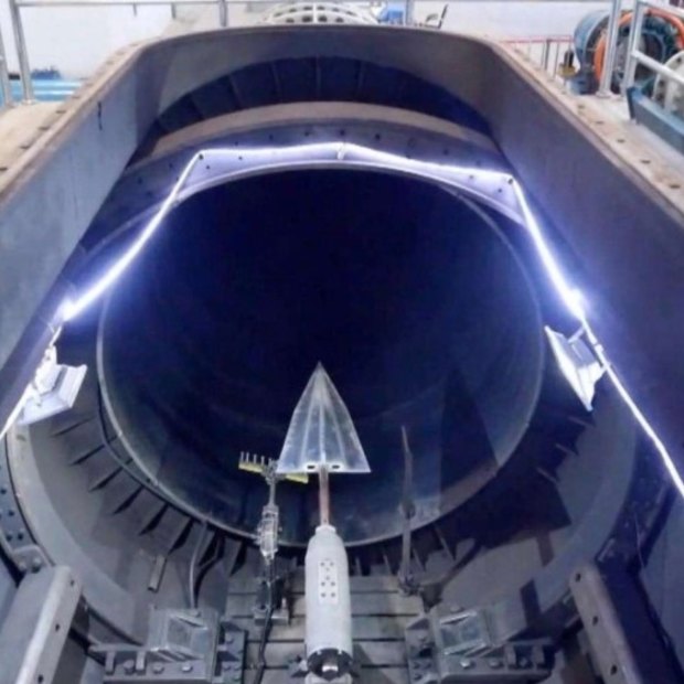 China is building a hypersonic wind-tunnel in Beijing to help it test faster aircraft at up to 30 times the speed of sound.