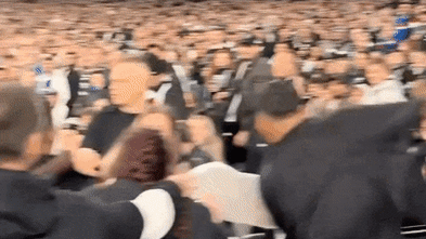 Four men ejected from MCG after fight during wildcard AFL game
