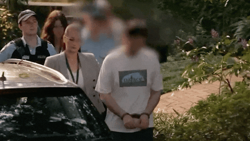 Sydney private school teacher allegedly groomed girl, 14, online