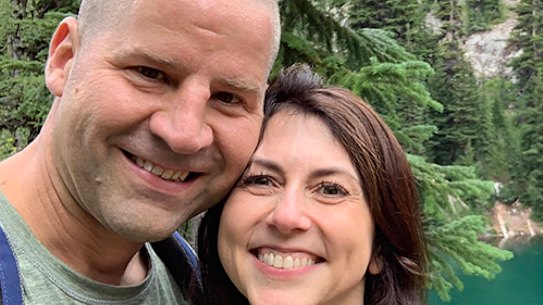 Dan Jewett and Mackenzie Scott.