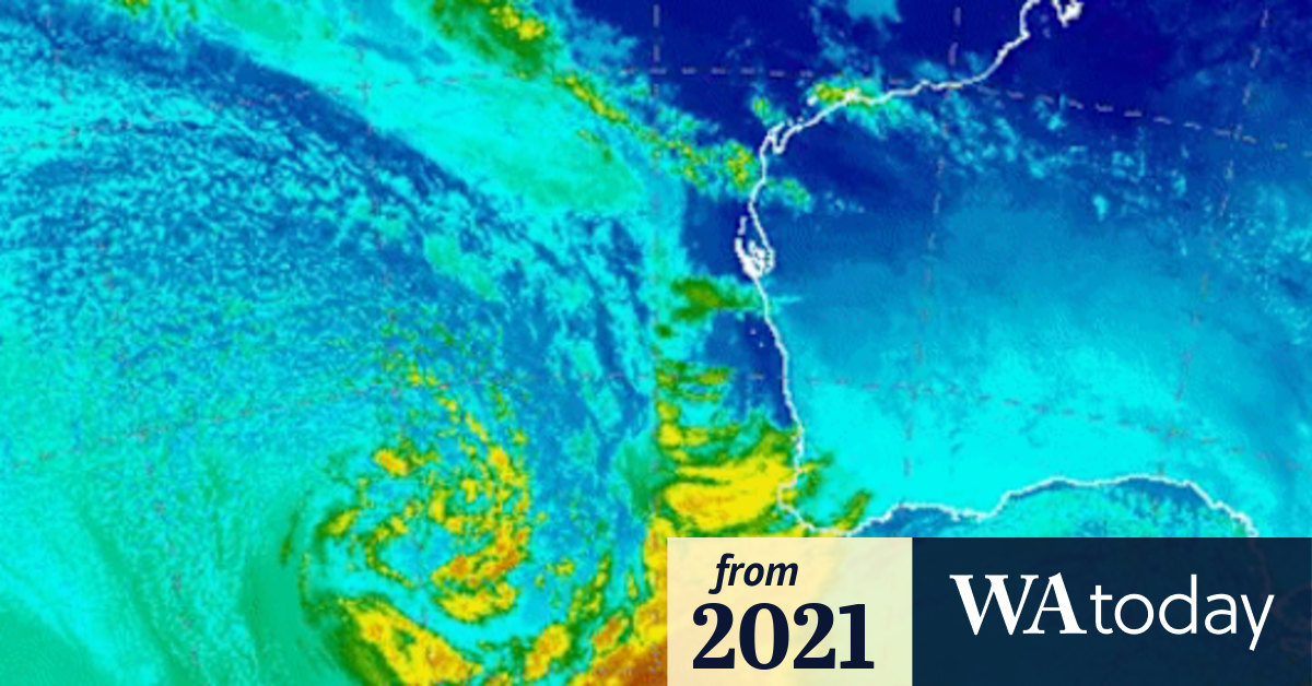 Destructive wind, thunderstorm warning for Perth despite lull in conditions