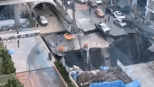 Bangkok sinkhole. 