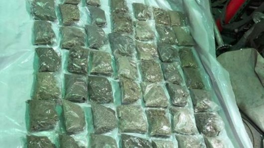 A 21-year-old man from the Unites States was arrested at Sydney Airport on Thursday after allegedly attempting to import 80 kilograms of MDMA into Australia.
