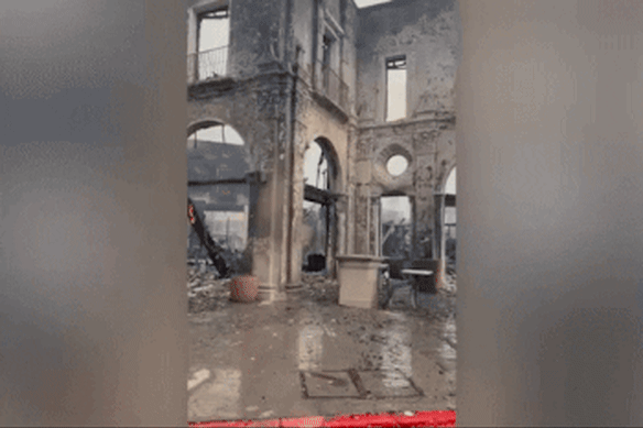 Video captured of the Pacific Palisades in LA.